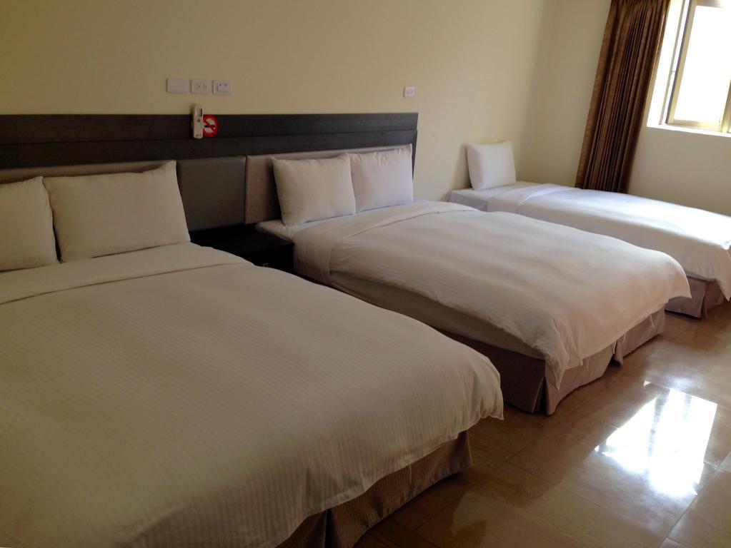 Big Bear Hotel Kaohsiung Zewnętrze zdjęcie